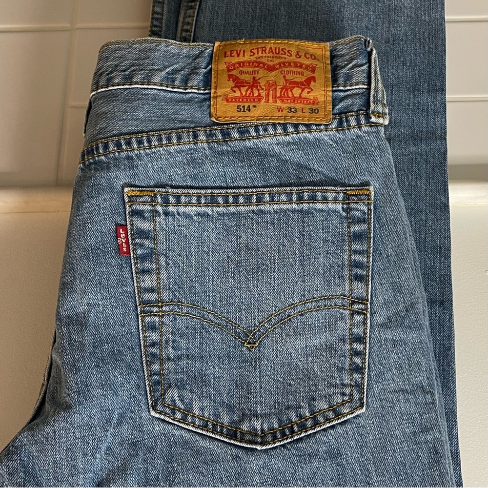 NWOT Men’s 514 Levis 33x30